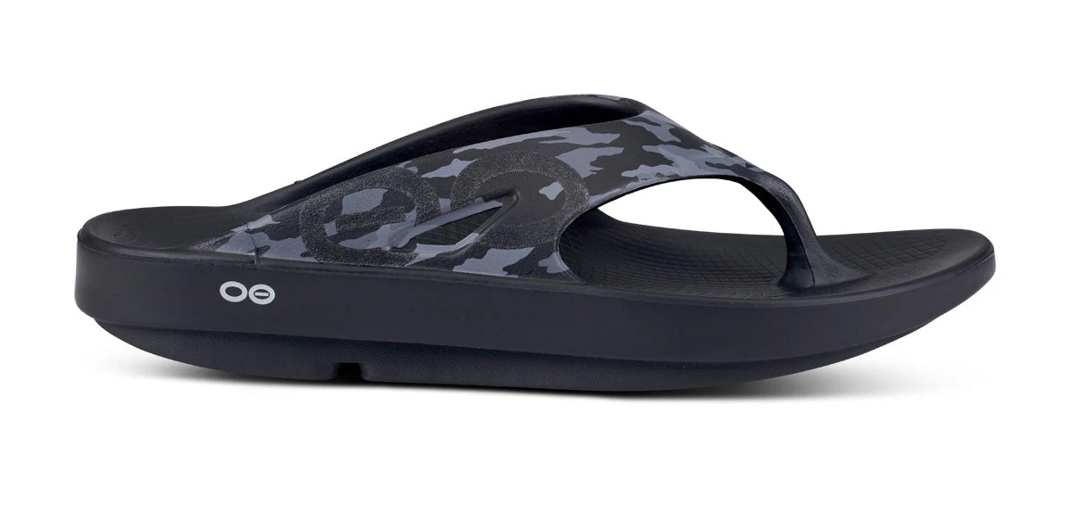 OOfos Men's OOriginal Sport Sandal - Black Camo - Image 2
