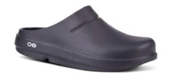 OOfos Men's OOcloog Clog - Black