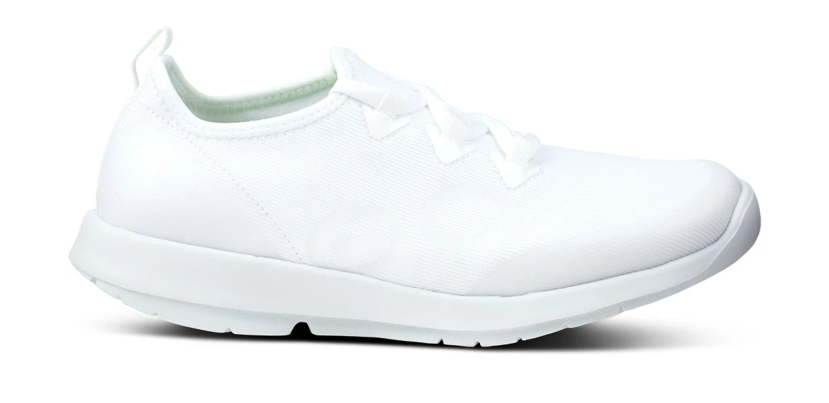 OOfos Women's OOmg Sport LS Low Shoe - White - Image 2