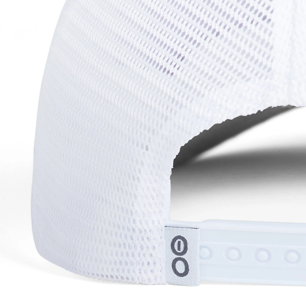 OOfos OOsnap Cap Unisex - White Gray - Image 6