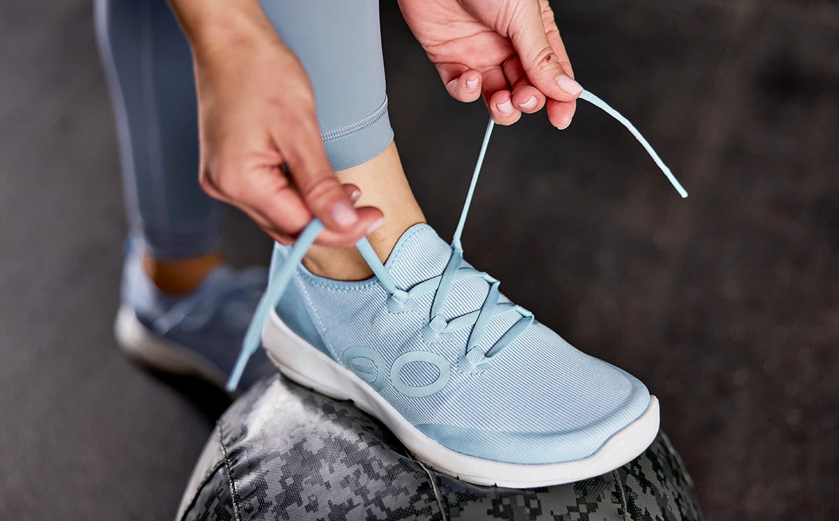 OOfos Women's OOmg Sport LS Low Shoe - Carolina Blue - Image 3