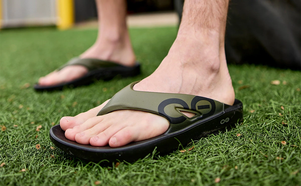 OOfos Men's OOriginal Sport Sandal - Tactical Green - Image 4